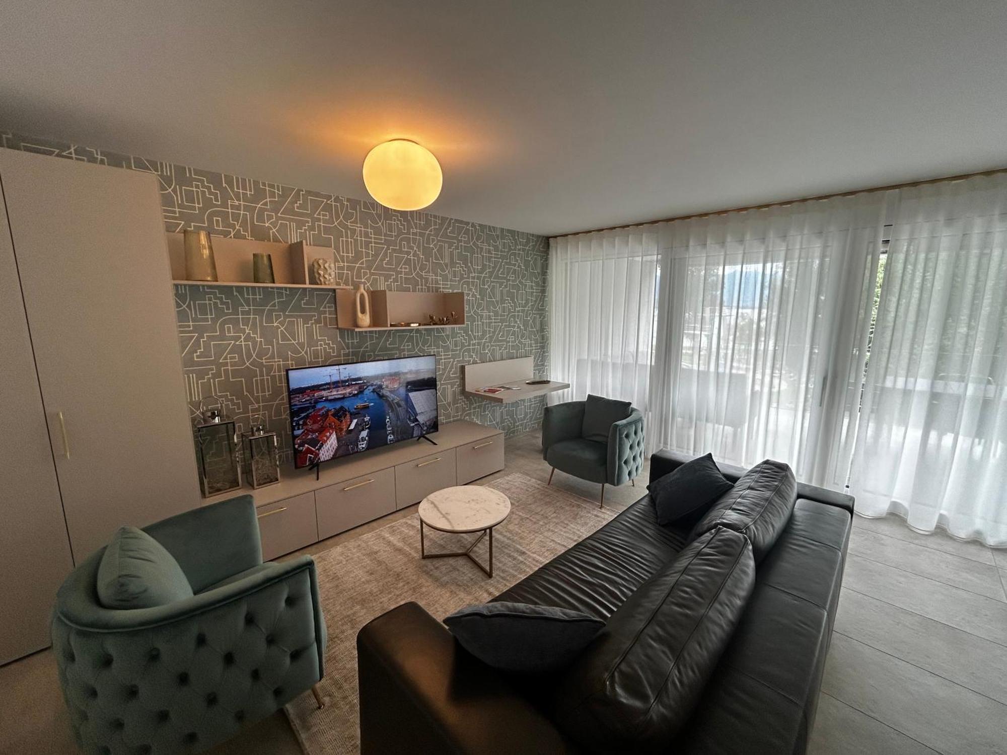 Family Apartment, Near The Beach Whit Private Park Locarno Dış mekan fotoğraf