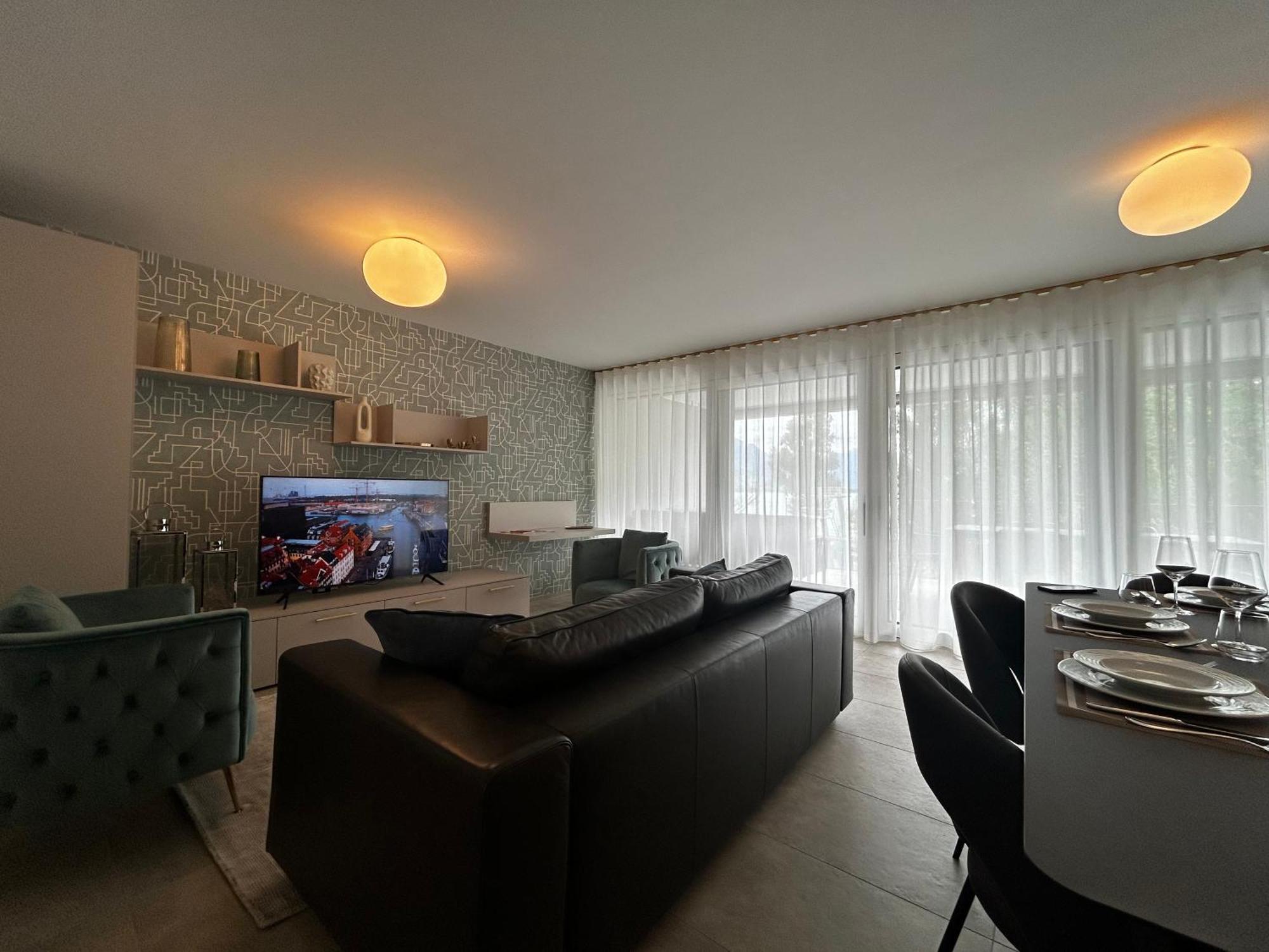 Family Apartment, Near The Beach Whit Private Park Locarno Dış mekan fotoğraf